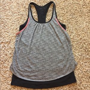 Express ExpCore Performance Tank - Size Small